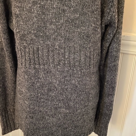 Gray Cardigan - Picture 5 of 8